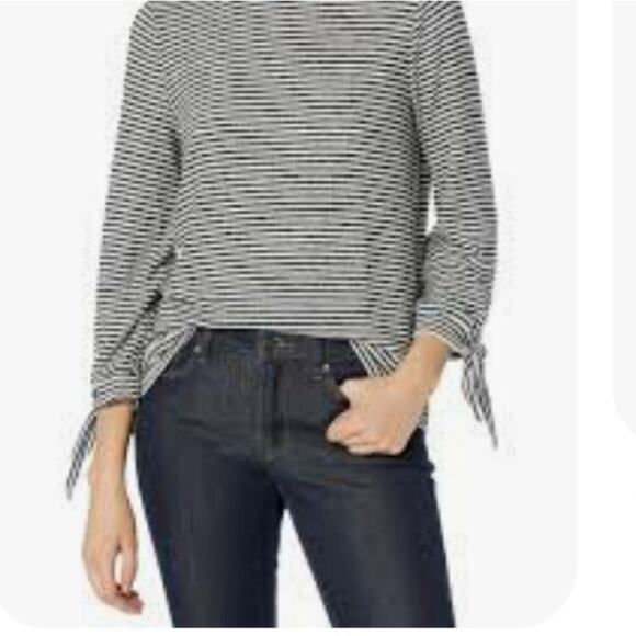 LUCKY BRAND NEW SOFT VISCOSE BOW SLEEVE STRIPED SWEATER SIZE SMALL - Picture 1 of 6